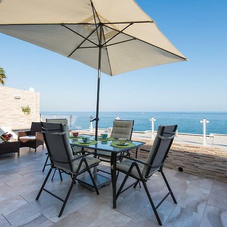 Seashore Bungalow Stunning ตอร์เรโมลิโนส ภายนอก รูปภาพ